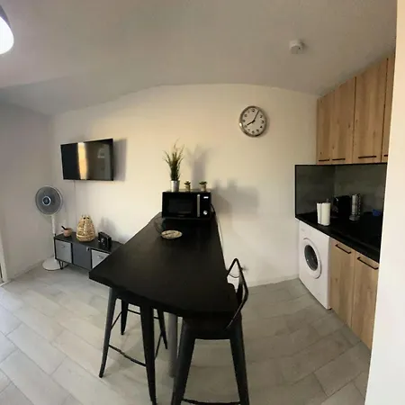 דירה Cap - Neuf De Standing 4 Couchages A Six Fours Les Plages Mae-9914 סיס-פור-לה-פלאז'